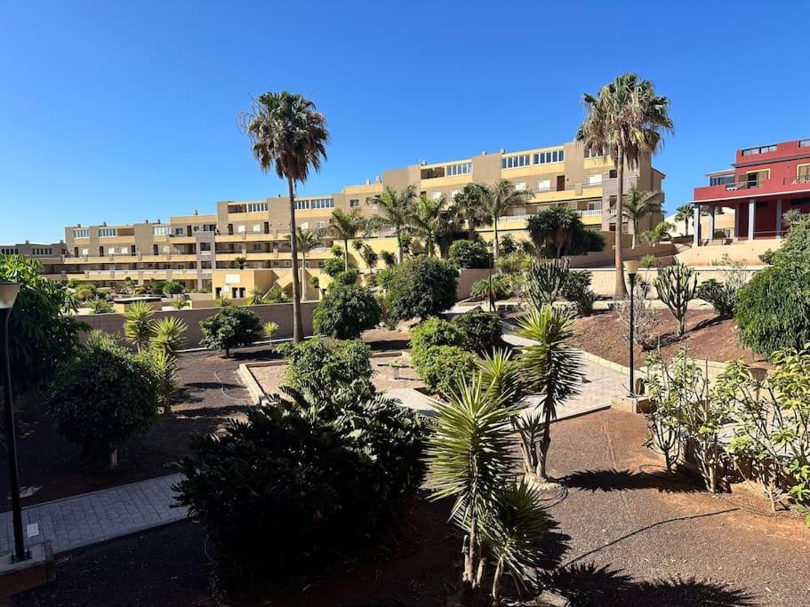 Relax Playa De La Jaquita Apartment El Medano  Exterior photo